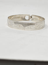 Load image into Gallery viewer, Silver bangles by Valerie Lancaster
