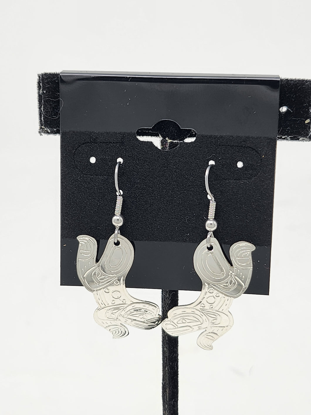 Cut out earrings - Frog by Billy Cook