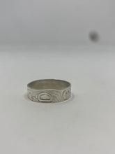 Load image into Gallery viewer, 1/4&quot; Wolf ring - size 12 by Billy Cook
