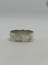 Load image into Gallery viewer, 1/4&quot; Eagle ring - size 8.5 by Billy Cook
